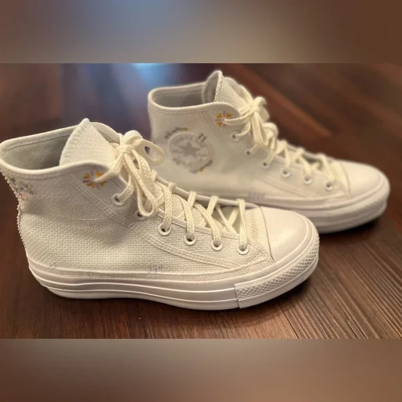 Converse Chuck Taylor All Star Lift Platinum Embroidery on white canvas Size 9 - Picture 4 of 11